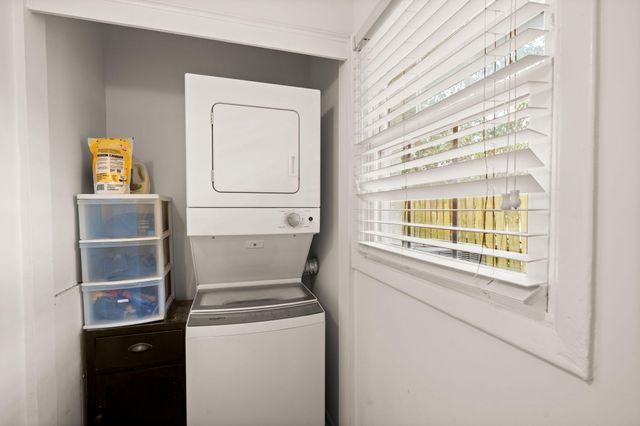 1517 Brookbank Avenue, Charleston, SC 29412