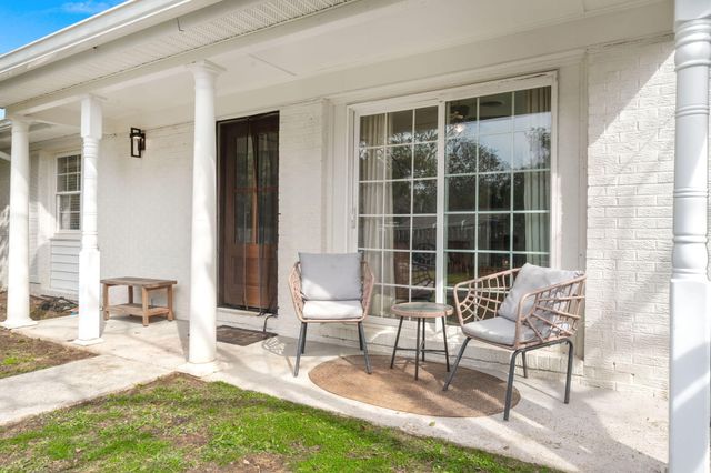 1517 Brookbank Avenue, Charleston, SC 29412