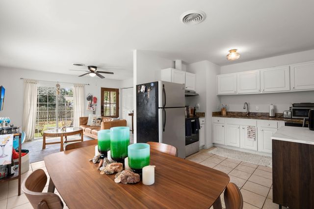 1517 Brookbank Avenue, Charleston, SC 29412