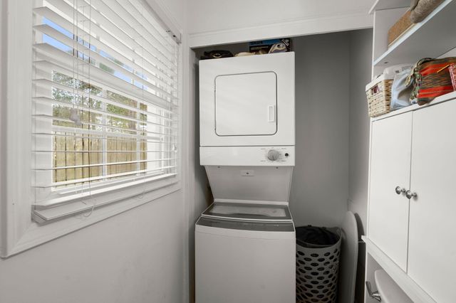 1517 Brookbank Avenue, Charleston, SC 29412