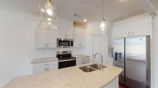 2253 Mulsanne Drive, Lithonia, GA 30058