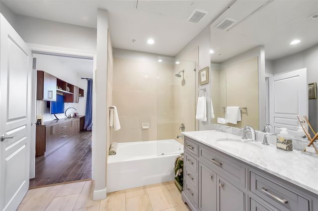 3333 Allen Parkway 710, Houston, TX 77019