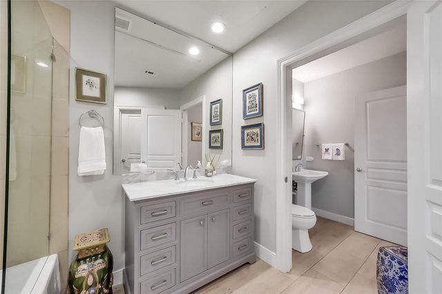 3333 Allen Parkway 710, Houston, TX 77019