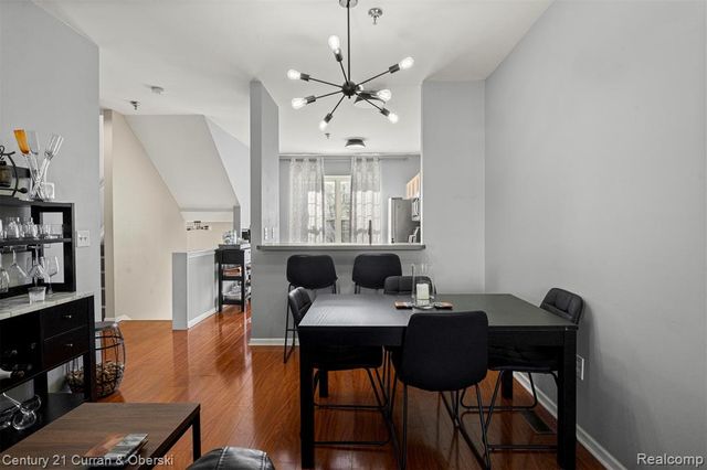 25445 Saint James, Southfield, MI 48075