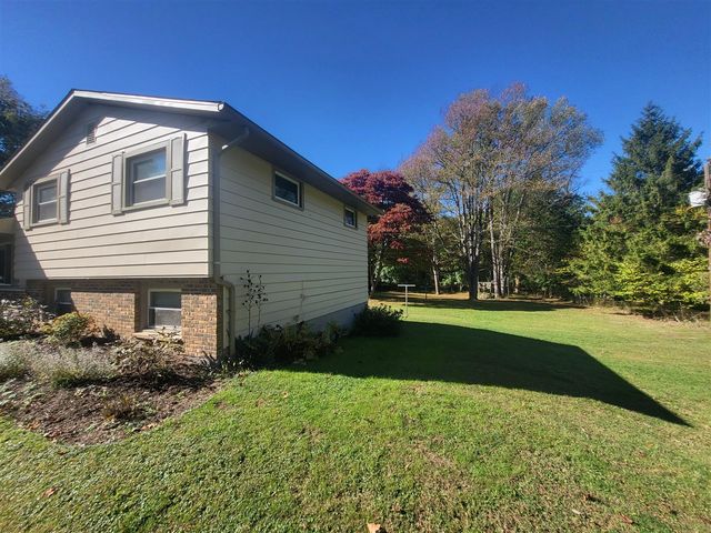 2710 Weaver Road, Niles, MI 49120