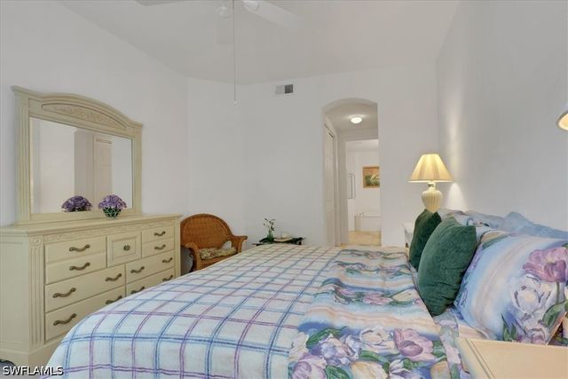 890 Eastham WAY Q102, Naples, FL 34104