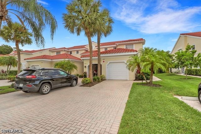 890 Eastham WAY Q102, Naples, FL 34104