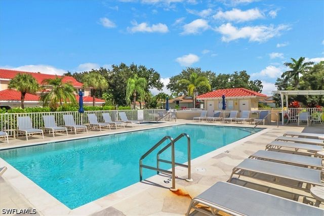890 Eastham WAY Q102, Naples, FL 34104