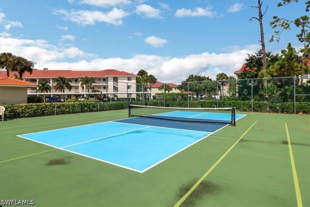 890 Eastham WAY Q102, Naples, FL 34104