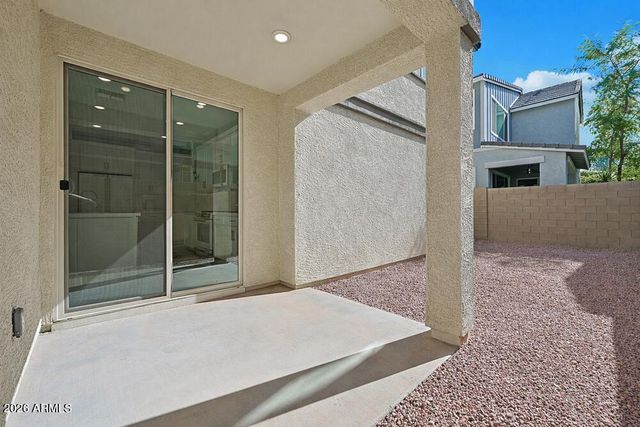 1303 W BLUEJAY Drive, Chandler, AZ 85286