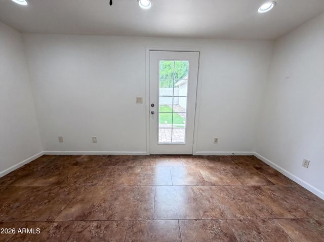 2722 E NISBET Road, Phoenix, AZ 85032