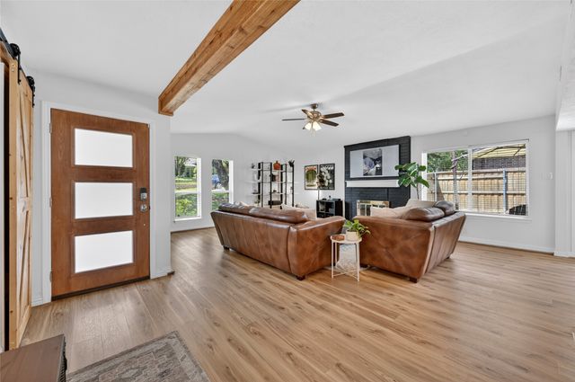 1025 Bellflower Drive, Carrollton, TX 75007