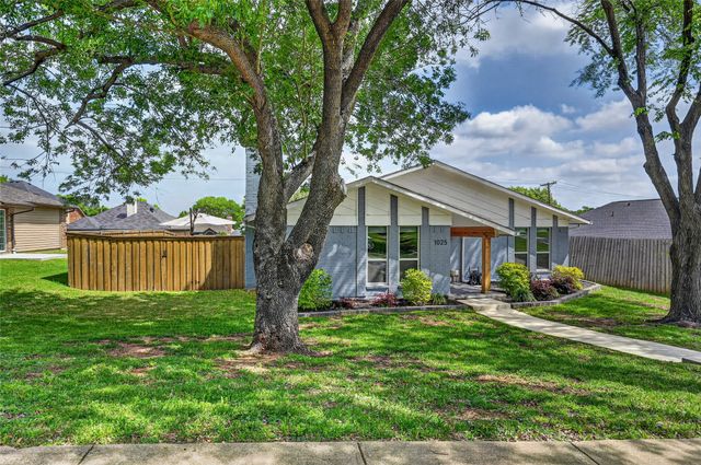 1025 Bellflower Drive, Carrollton, TX 75007