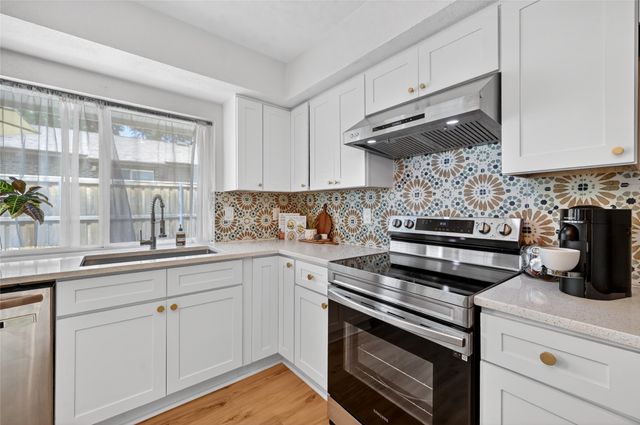 1025 Bellflower Drive, Carrollton, TX 75007