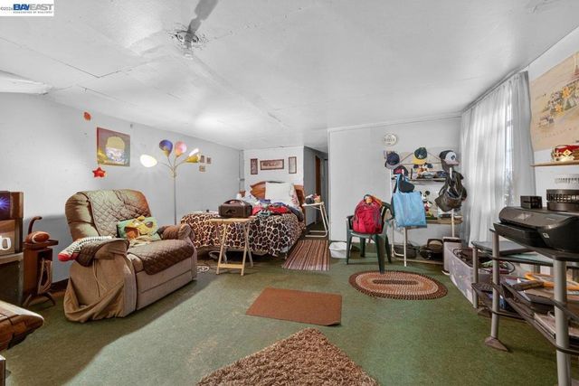 940 Delaware St, Berkeley, CA 94710