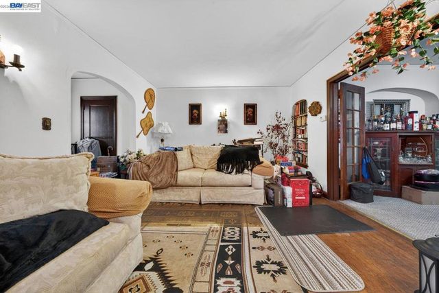 940 Delaware St, Berkeley, CA 94710