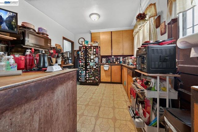 940 Delaware St, Berkeley, CA 94710