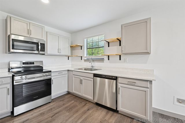 20976 E 65th Street S, Broken Arrow, OK 74014