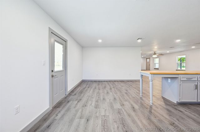 20976 E 65th Street S, Broken Arrow, OK 74014