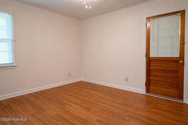 1221 Crescent Drive, Elizabeth City, NC 27909