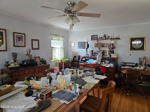 1221 Crescent Drive, Elizabeth City, NC 27909