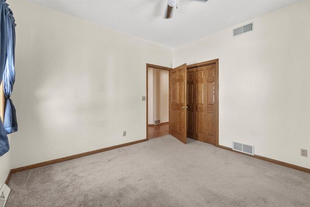 N9101 HASS ROAD, Van Dyne, WI 54979