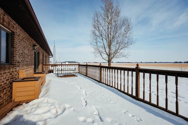 N9101 HASS ROAD, Van Dyne, WI 54979