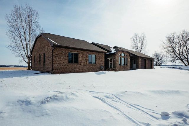 N9101 HASS ROAD, Van Dyne, WI 54979