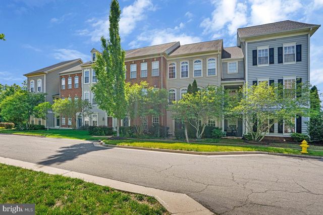 10613 BRISTOW STATION DR, Bristow, VA 20136