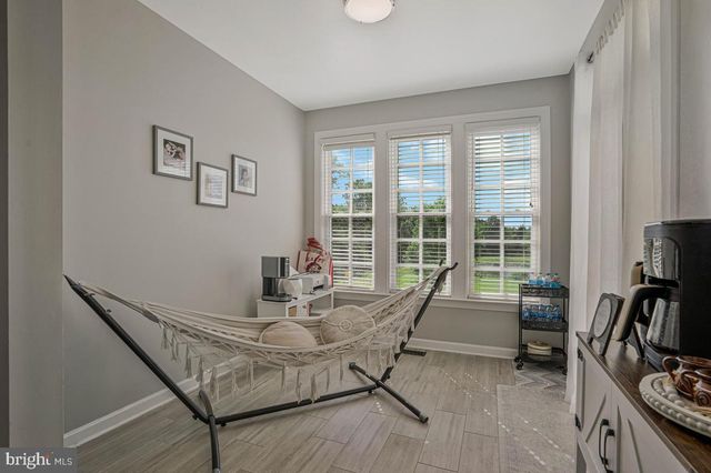 10613 BRISTOW STATION DR, Bristow, VA 20136