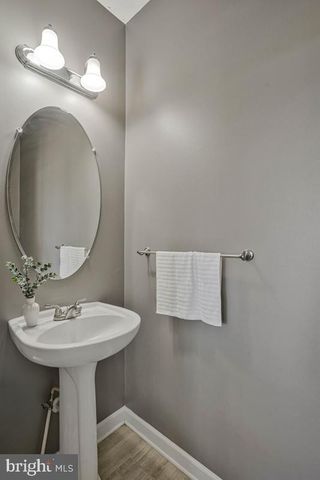 10613 BRISTOW STATION DR, Bristow, VA 20136