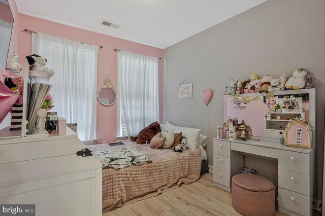 10613 BRISTOW STATION DR, Bristow, VA 20136