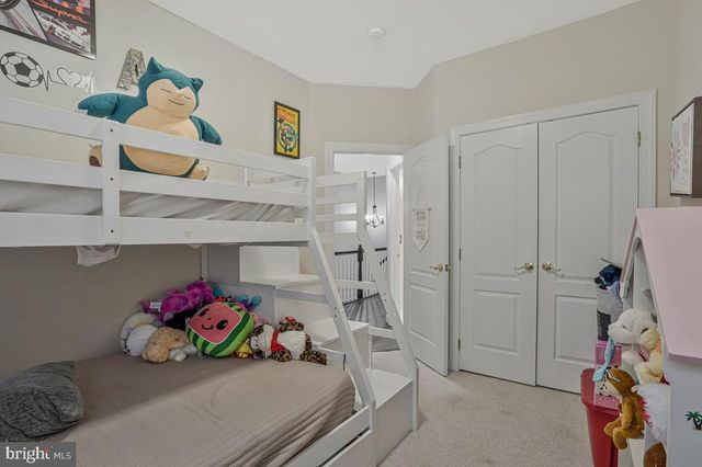 10613 BRISTOW STATION DR, Bristow, VA 20136