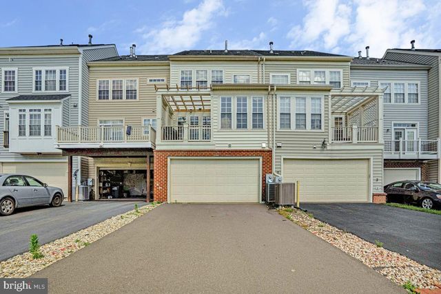 10613 BRISTOW STATION DR, Bristow, VA 20136