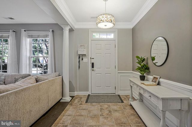 10613 BRISTOW STATION DR, Bristow, VA 20136
