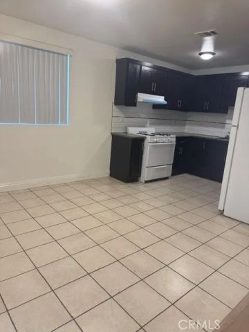 336-338 E 79th, Los Angeles, CA 90003