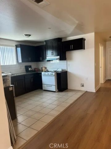 336-338 E 79th, Los Angeles, CA 90003