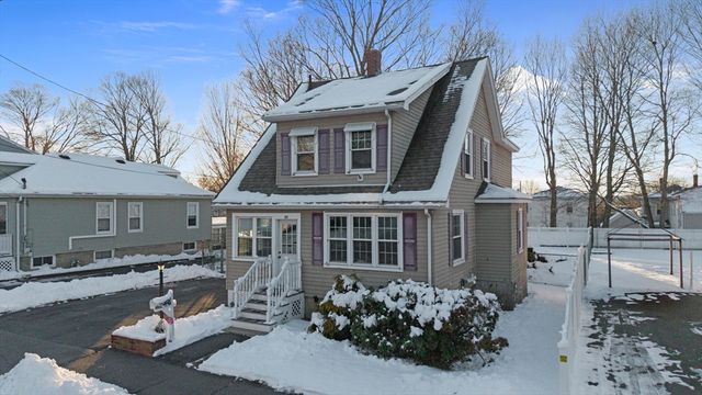 27 Vernon St, Haverhill, MA 01835