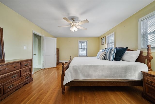 27 Vernon St, Haverhill, MA 01835