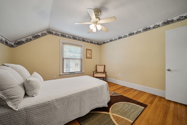 27 Vernon St, Haverhill, MA 01835