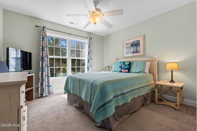 133 NE 3rd Street, Oak Island, NC 28465