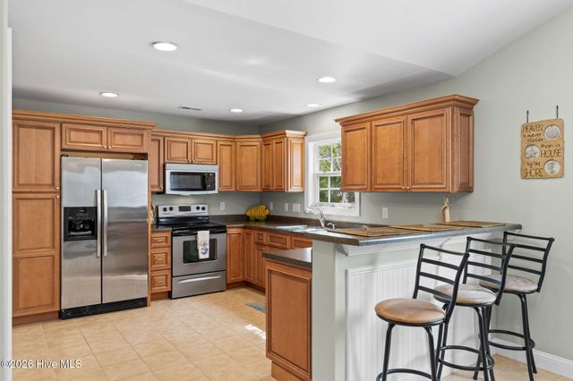 133 NE 3rd Street, Oak Island, NC 28465