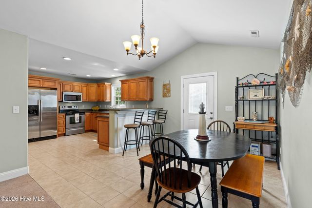 133 NE 3rd Street, Oak Island, NC 28465
