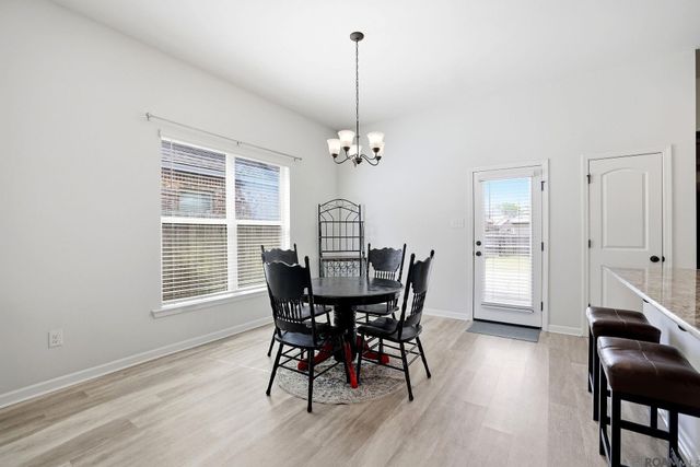 1022 Gentle Wind Dr, Baton Rouge, LA 70820