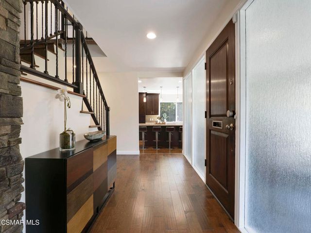 4334 Deerpark Court, Westlake Village, CA 91361