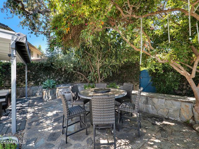 4334 Deerpark Court, Westlake Village, CA 91361