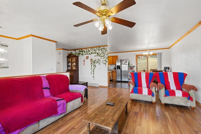 120 Thomas Road, Reedsburg, WI 53959