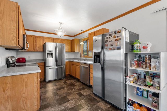 120 Thomas Road, Reedsburg, WI 53959