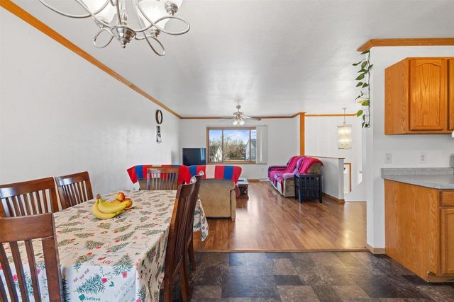 120 Thomas Road, Reedsburg, WI 53959