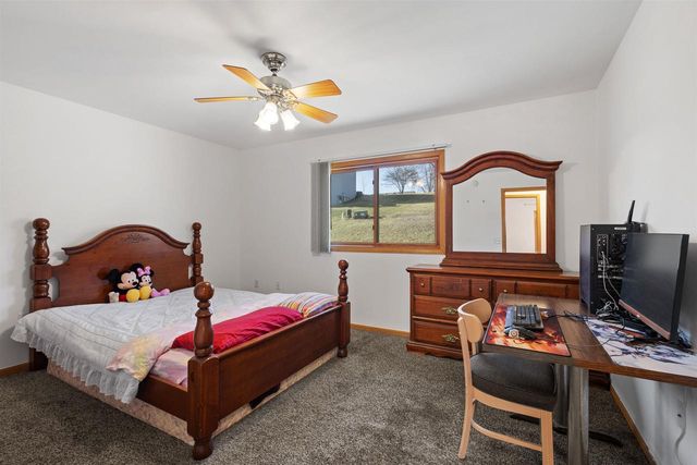 120 Thomas Road, Reedsburg, WI 53959